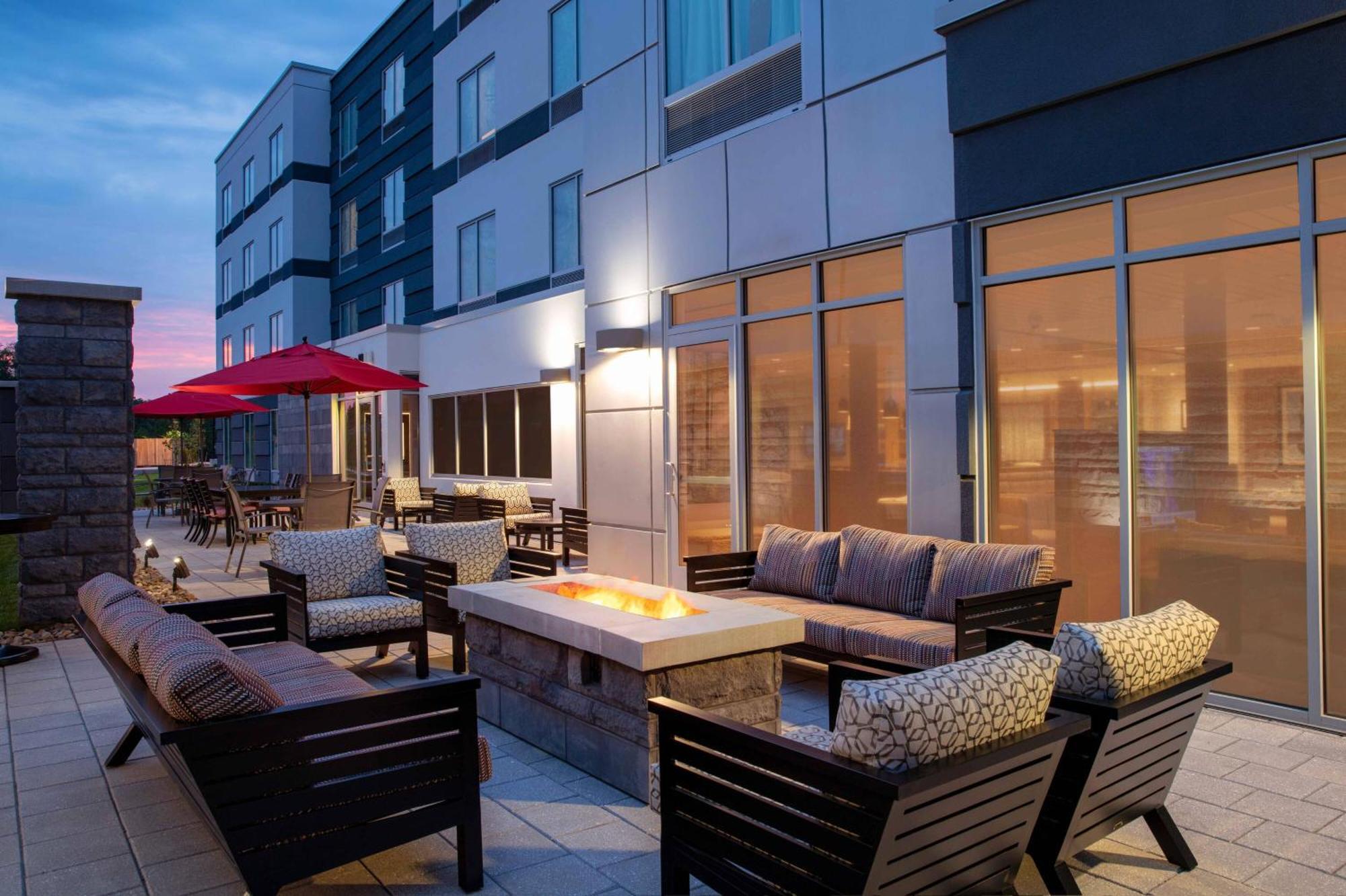 Fairfield By Marriott Inn & Suites Lewisburg Extérieur photo