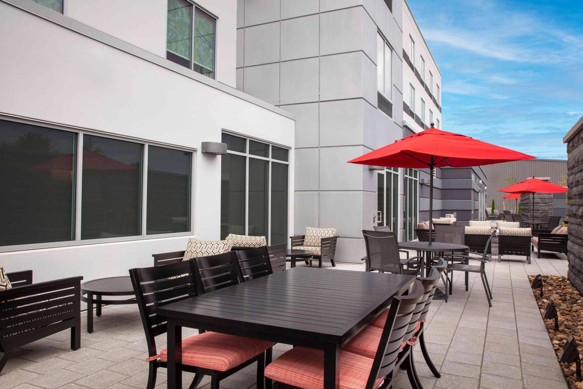 Fairfield By Marriott Inn & Suites Lewisburg Extérieur photo